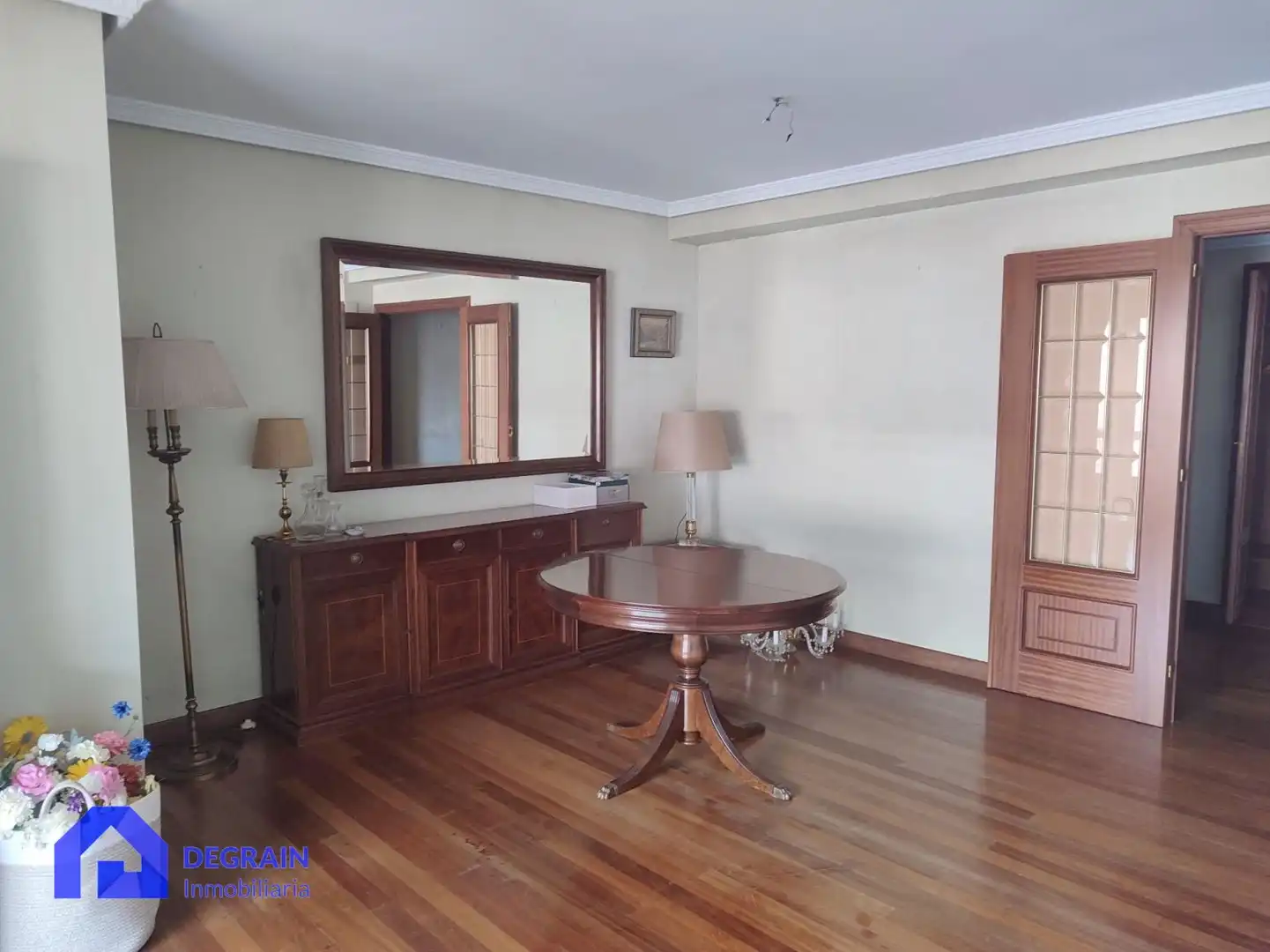 Piso de 146 m² en Oviedo