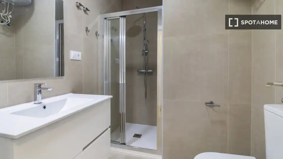 Habitación 120 m², Valencia