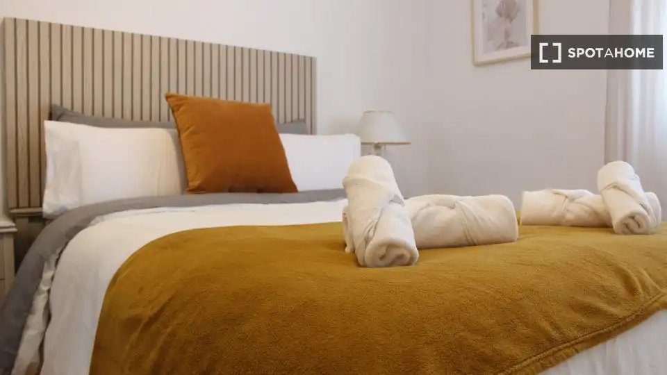Habitación 104 m², Sevilla