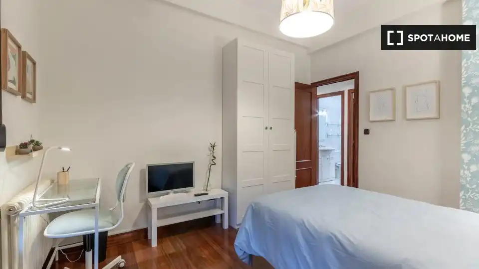Habitación 127 m², Bilbao