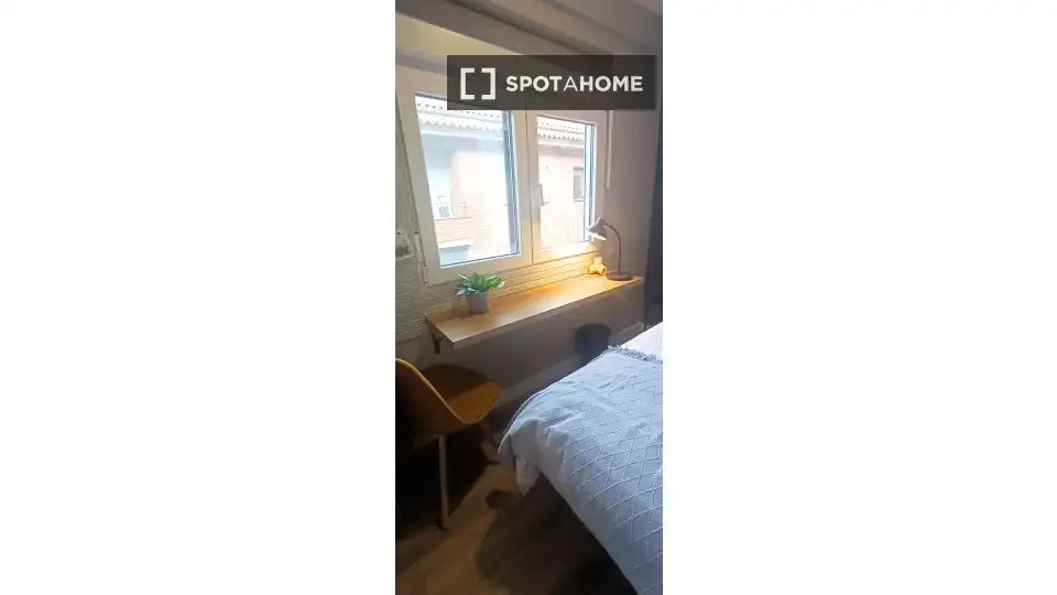 Habitación 87 m², Segovia