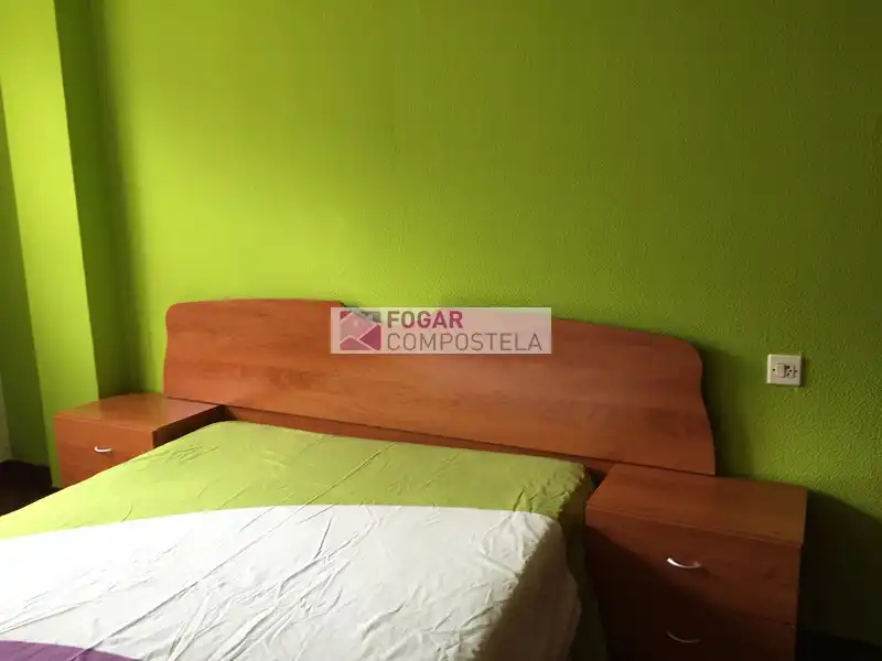 Piso de 90 m² en Santiago de Compostela