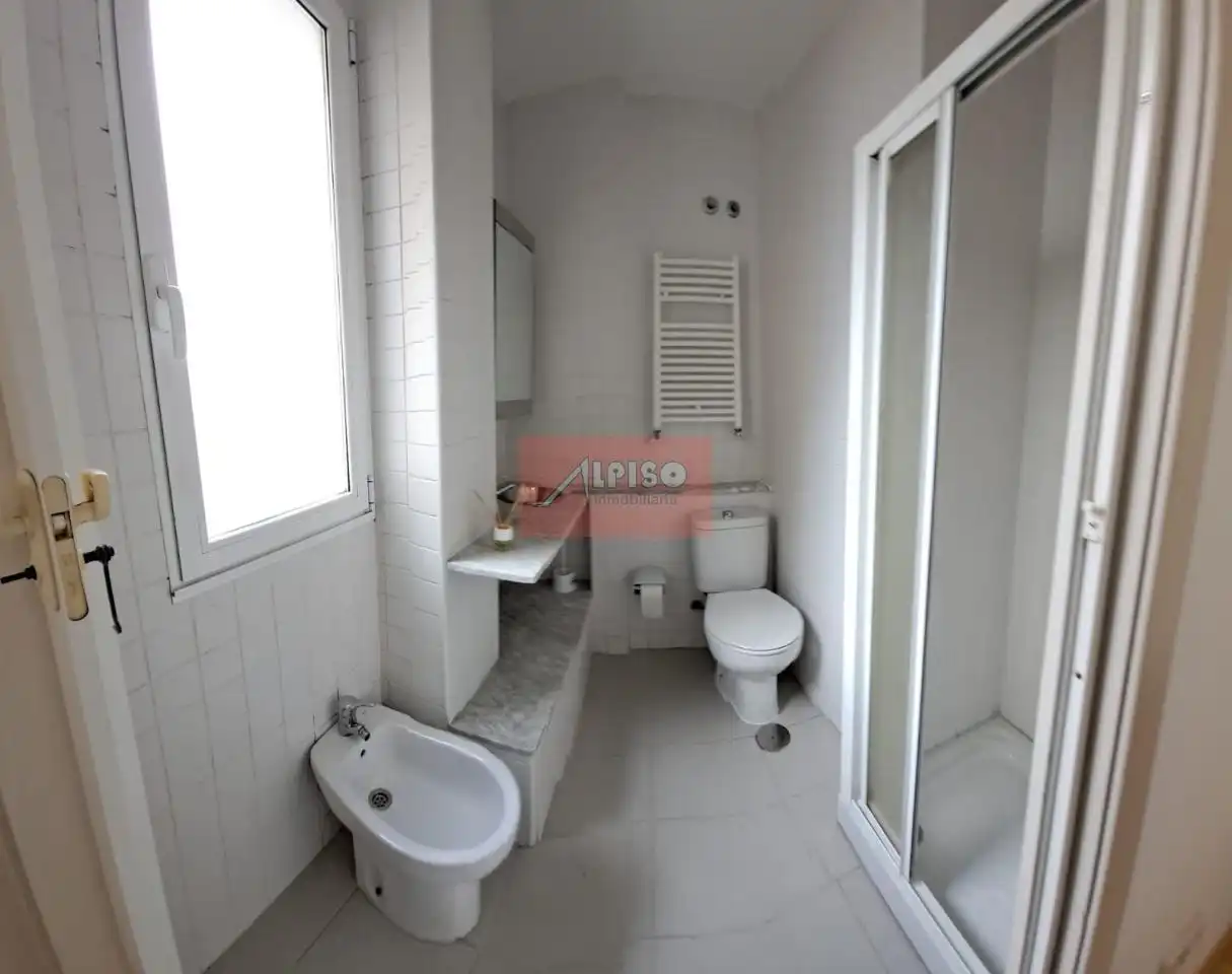 Piso de 70 m² en Ourense