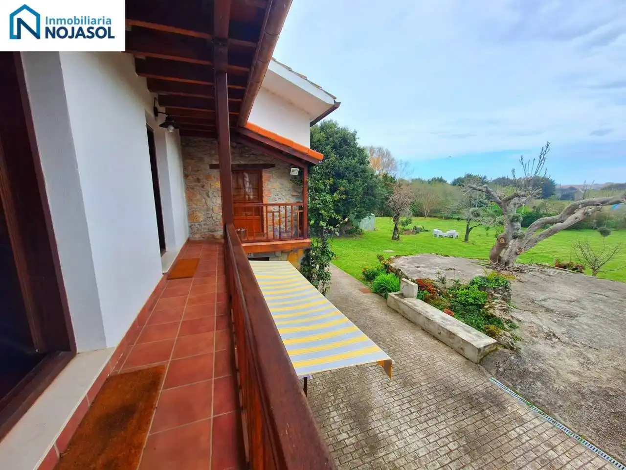 Casa de 160 m² en Arnuero