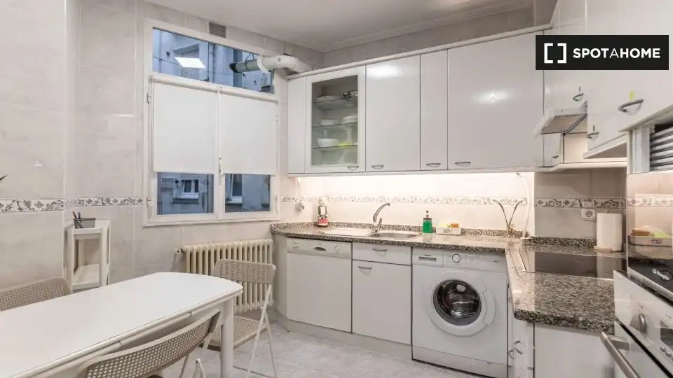 Habitación 127 m², Bilbao