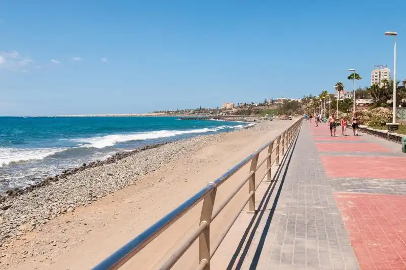 Wohnung 40 m² in San Bartolomé de Tirajana