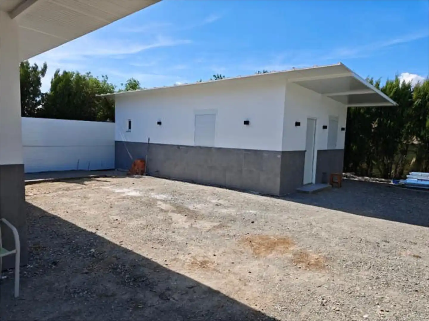 House for rent, Carmona