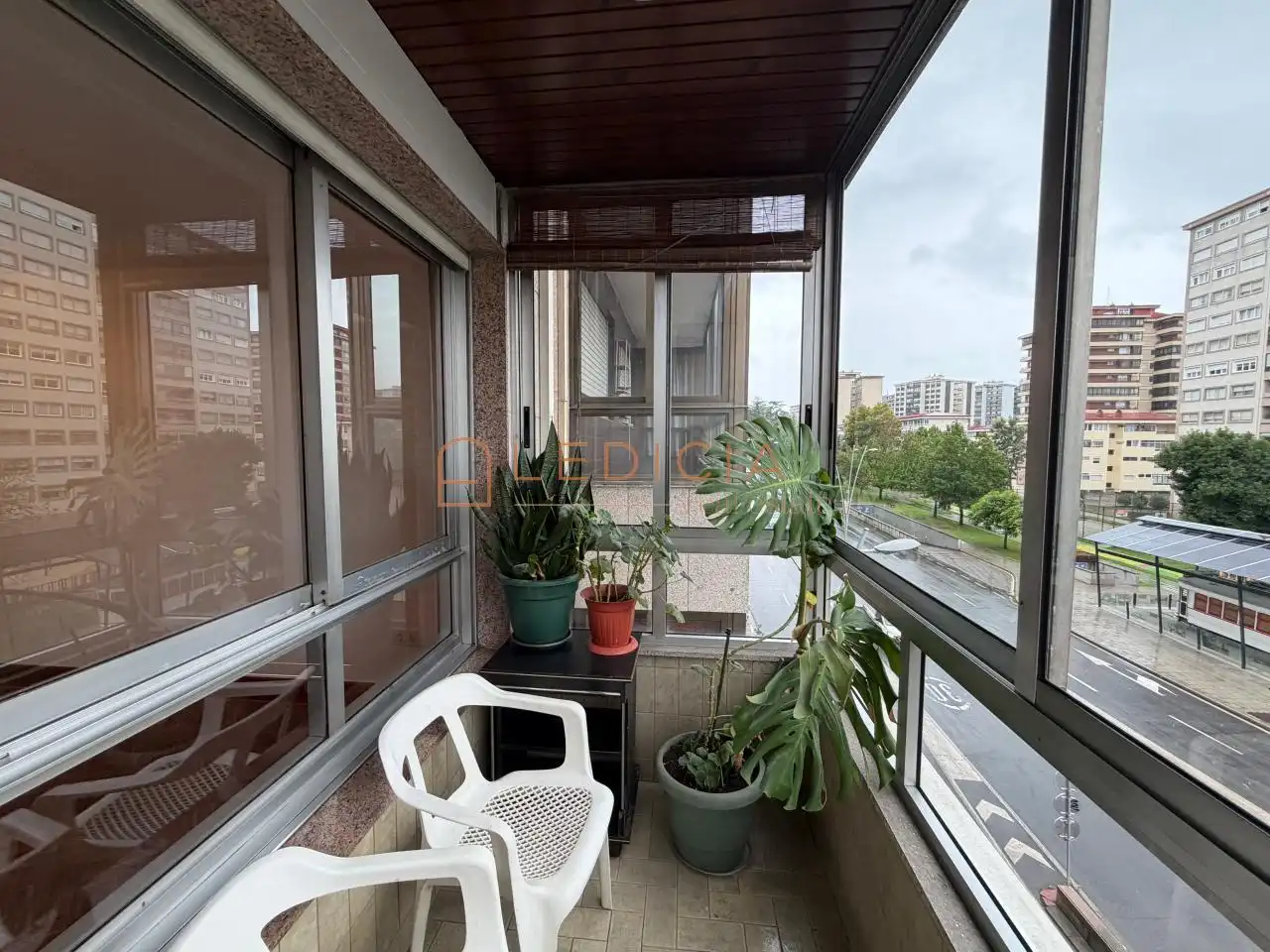 Piso de 90 m² en Vigo