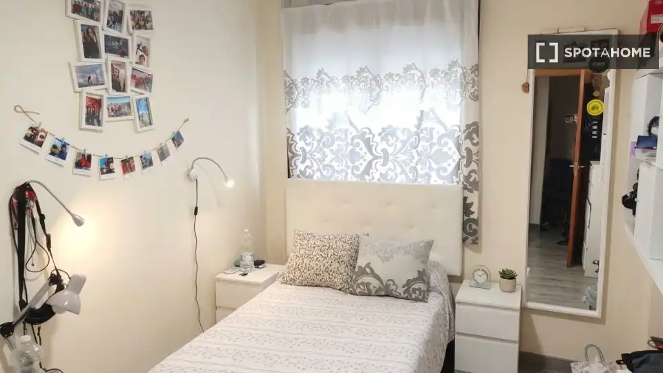 Habitación 106 m², Vélez-Málaga