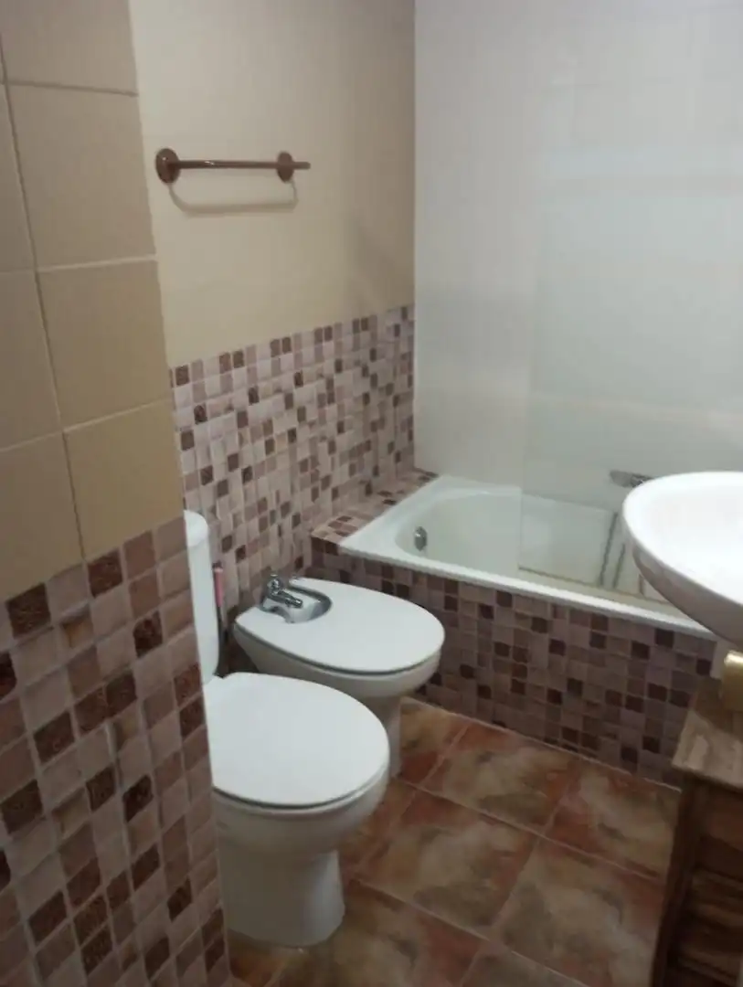 Piso de 95 m² en Madrigal de la Vera