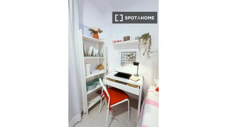 Habitación 127 m², Alicante