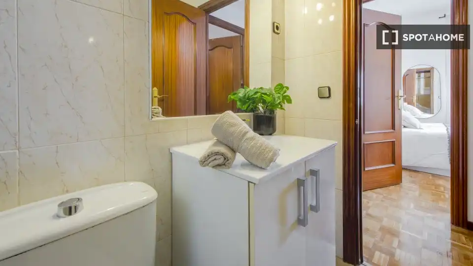 Habitación 150 m², Madrid