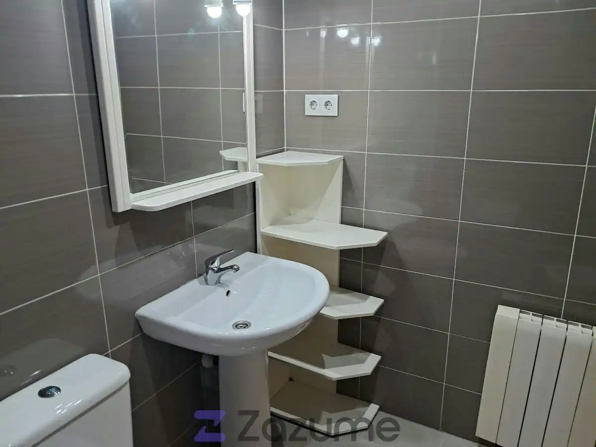 Pis de 67 m² a Cornellà de Llobregat