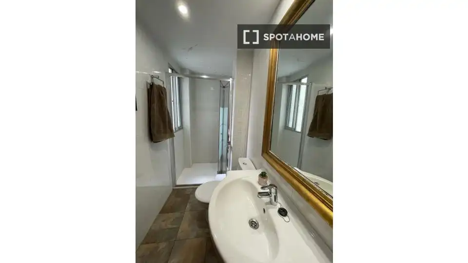 Habitación 75 m², Zaragoza