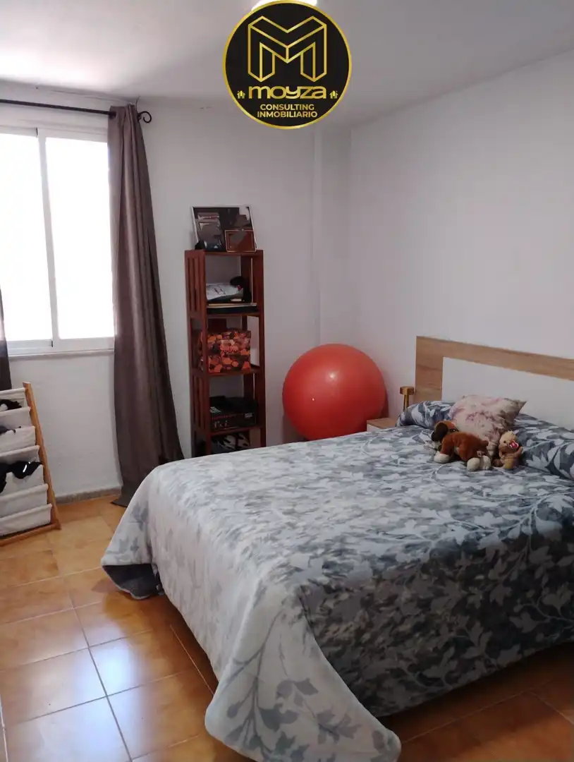 Piso de 77 m² en Linares