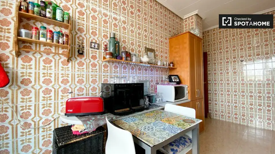 Habitación 140 m², Valencia