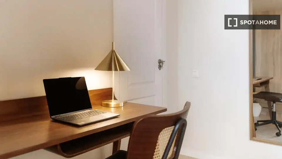 Habitación 90 m², Barcelona