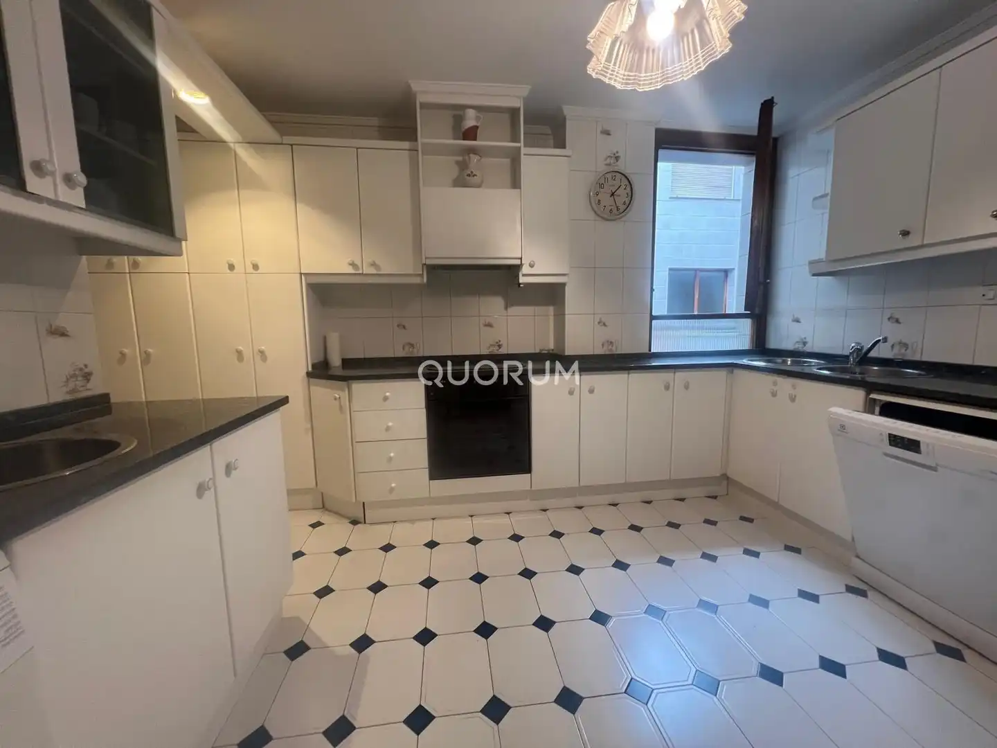 Wohnung 100 m² in Bilbao