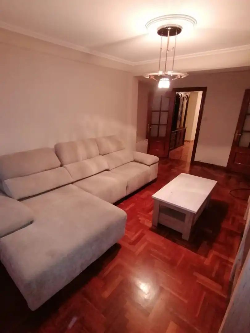 Pis de 80 m² a Gijón