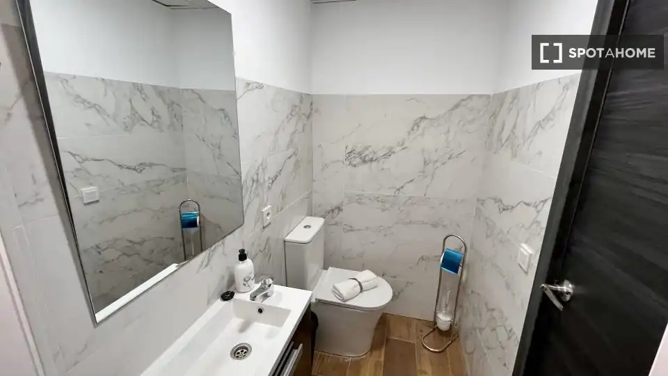 Habitación 104 m², Novelda