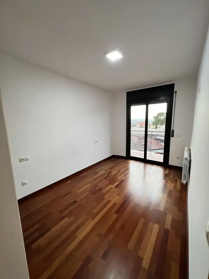 Piso de 90 m² en Albesa