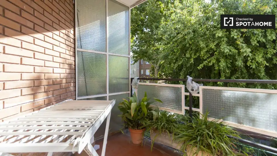 Room for rent, Madrid