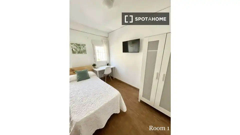 Habitación 81 m², Sevilla