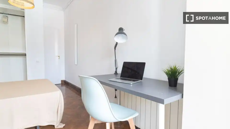 Habitació de lloguer, Barcelona