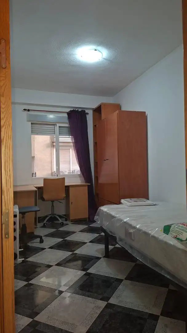 Piso de 81 m² en Granada