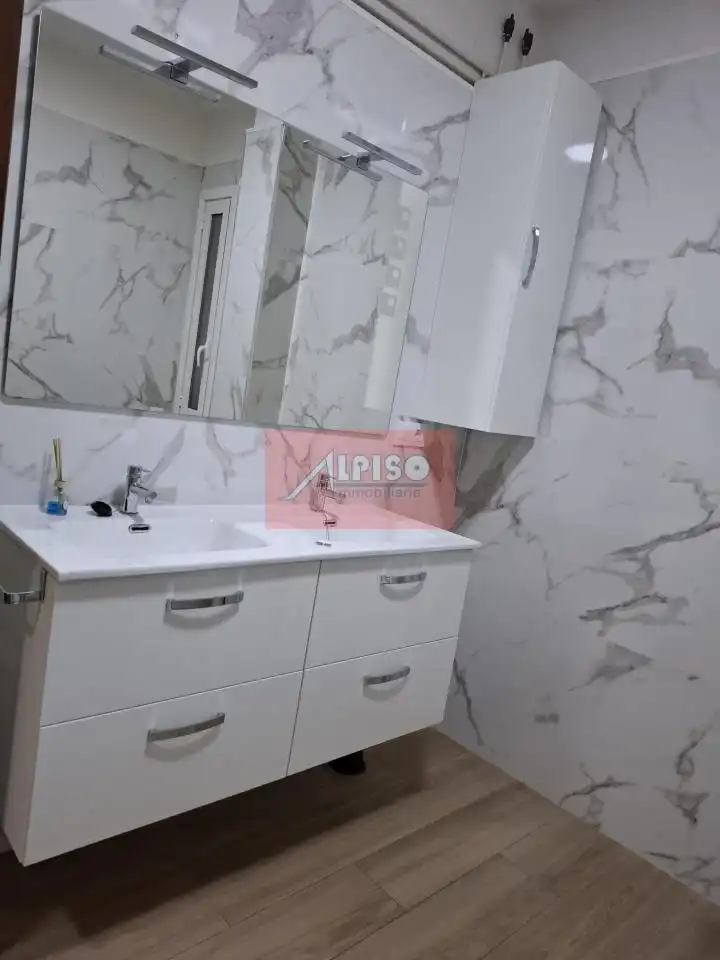 Piso de 85 m² en Ourense