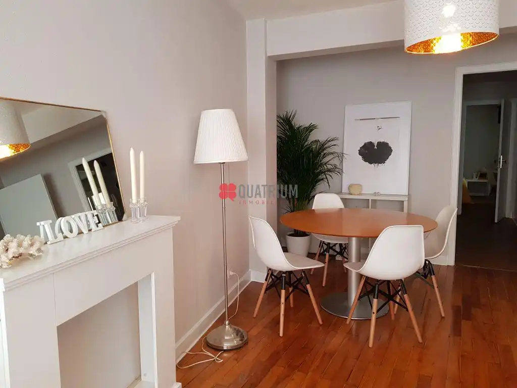 Wohnung 112 m² in Santiago de Compostela