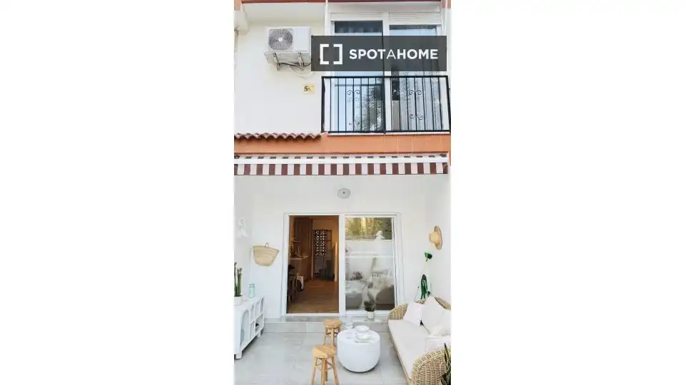 Habitación 115 m², Benidorm