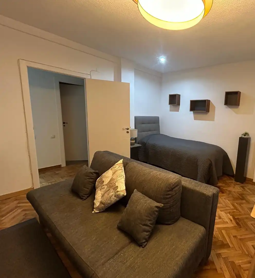 Habitación 100 m², Ávila