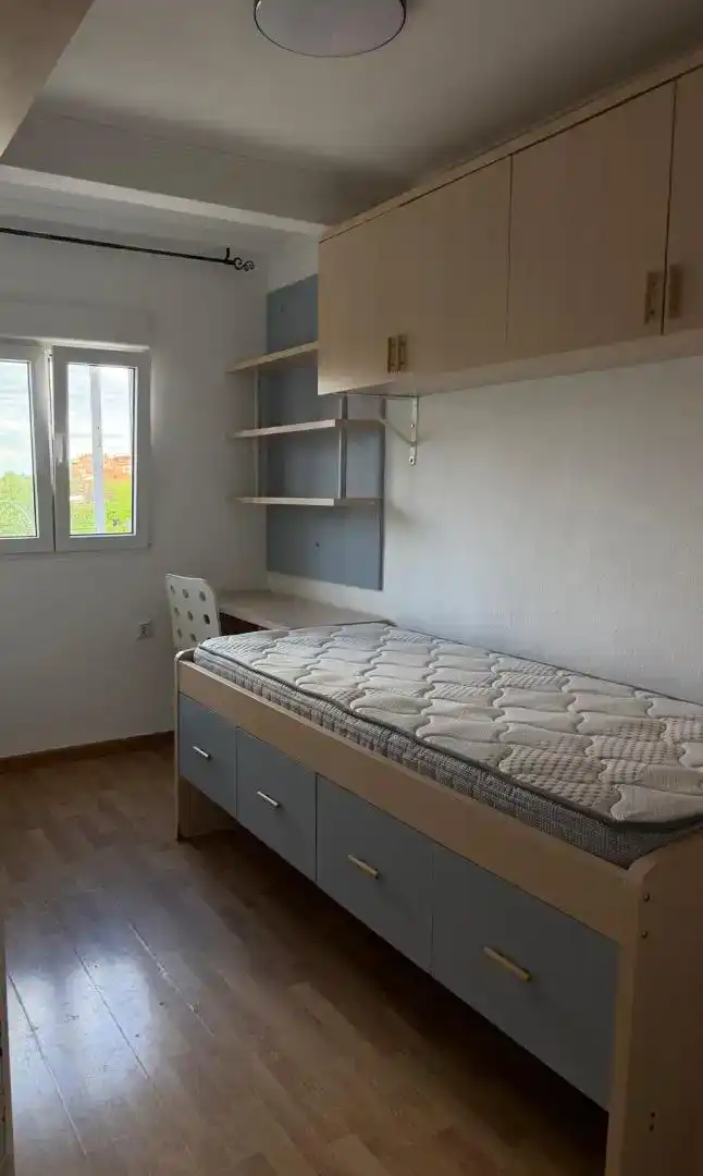 Habitación 77 m², Soria