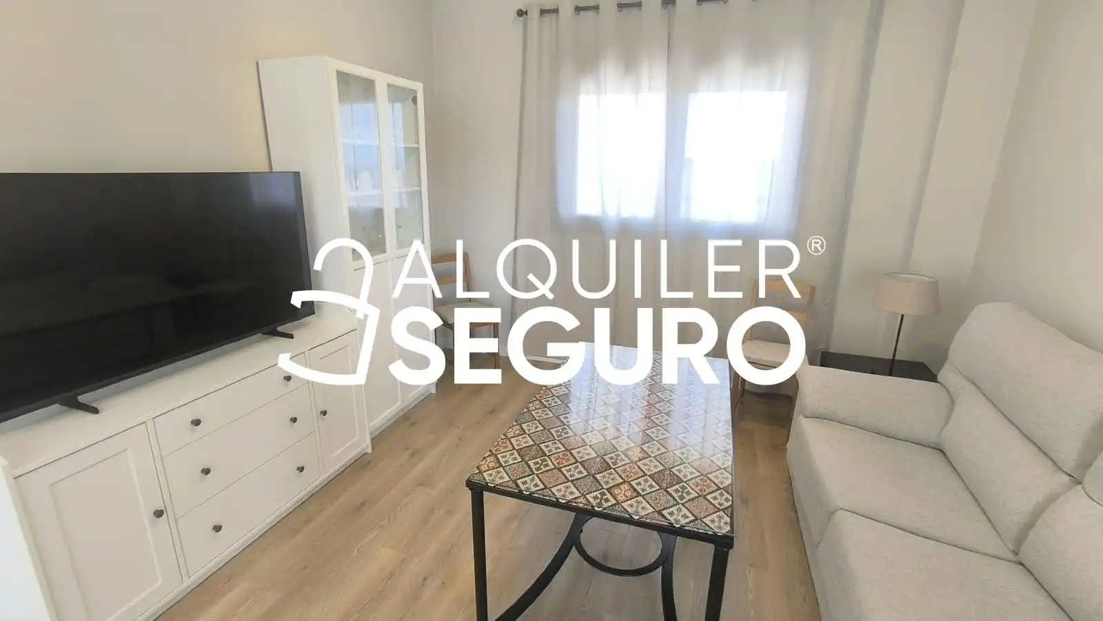 Piso de 60 m² en Sevilla