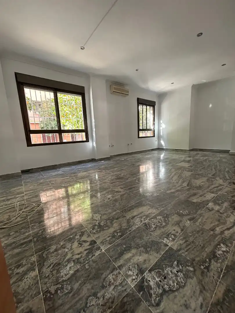 Piso de 93 m² en Sevilla