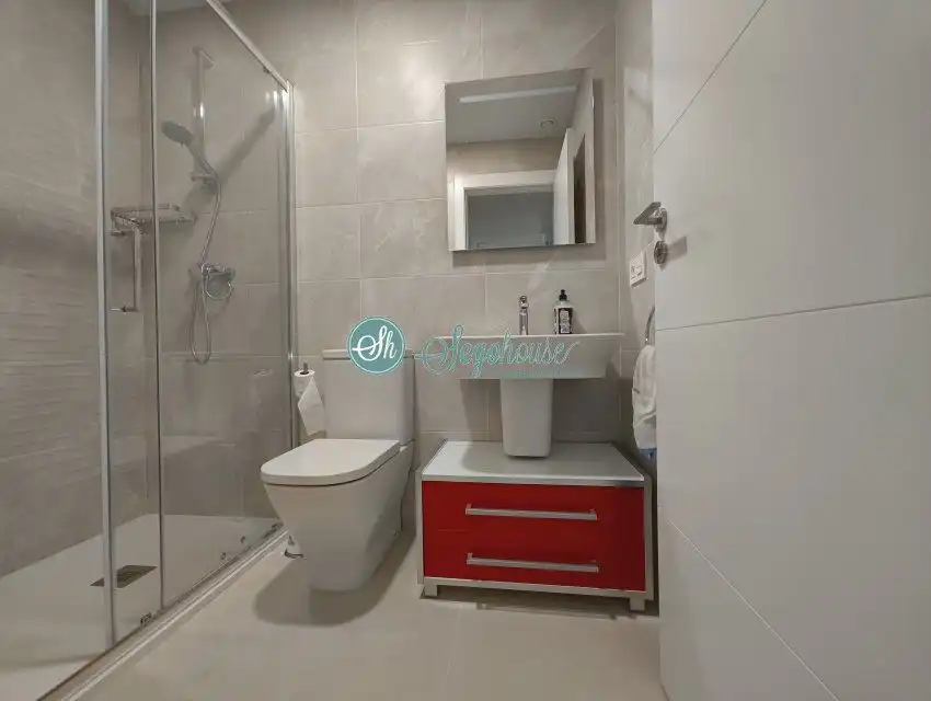 Piso de 90 m² en Segovia