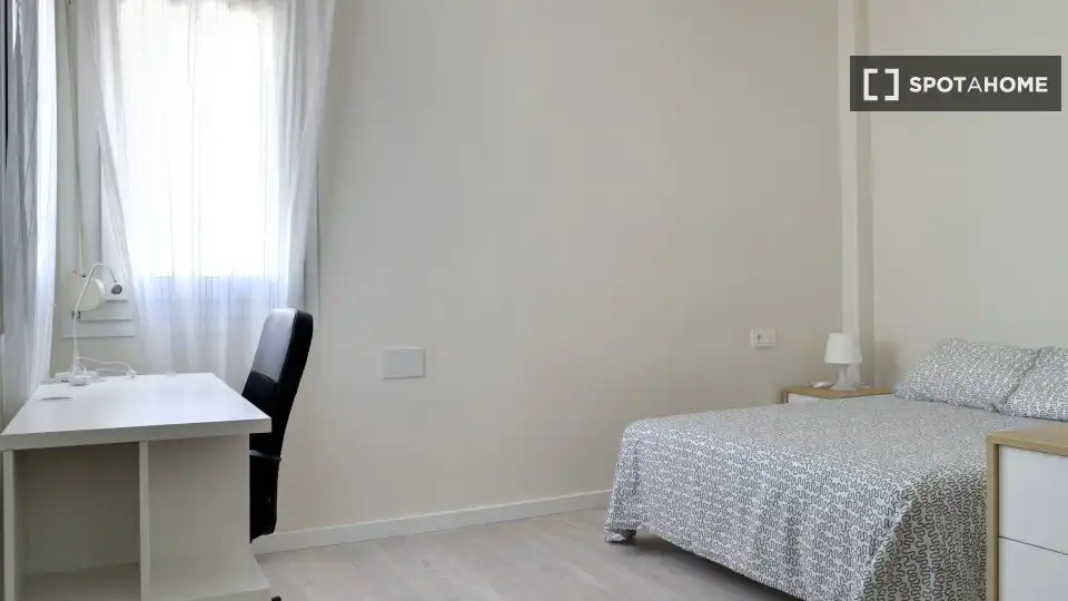 Habitación 104 m², Zaragoza