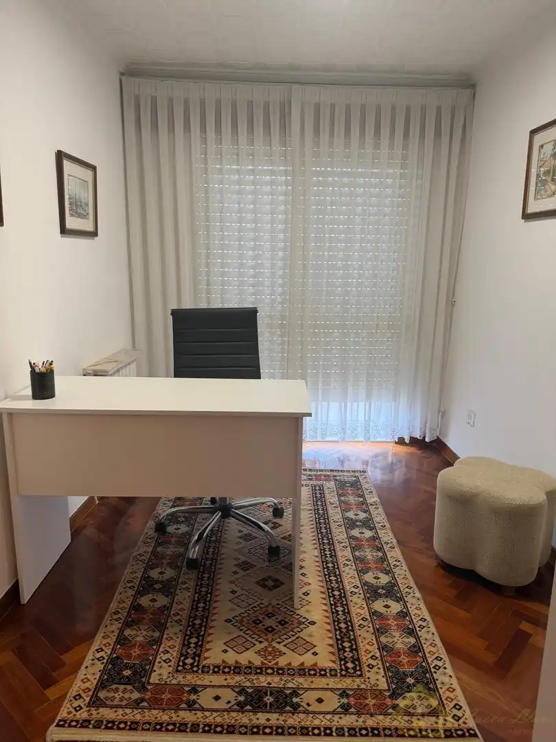Piso de 180 m² en Lugo