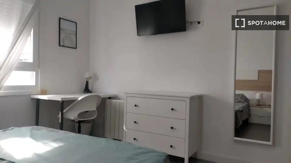 Habitación 92 m², Zaragoza
