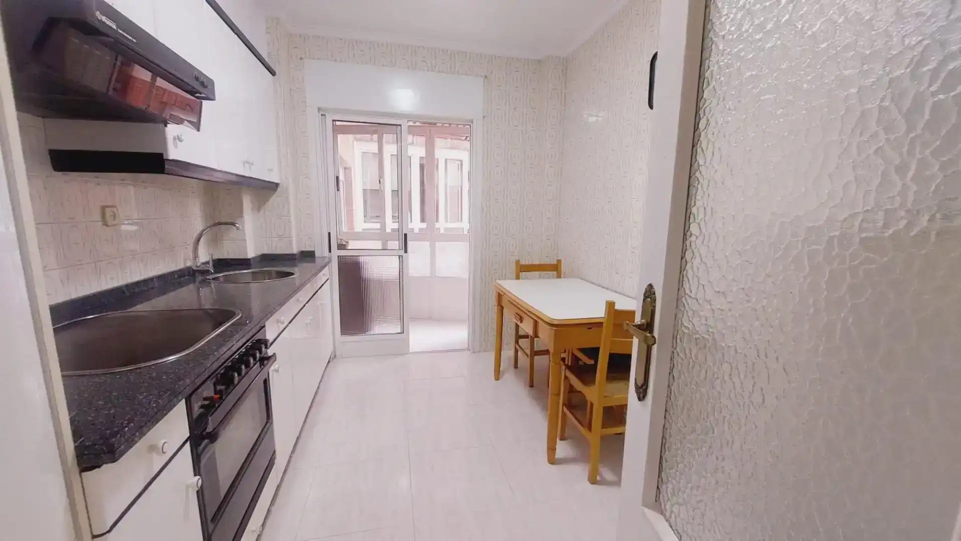 Piso de 90 m² en Oviedo