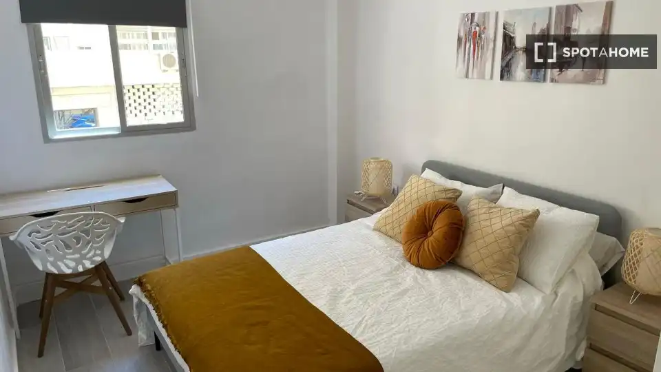 Habitación 81 m², Málaga