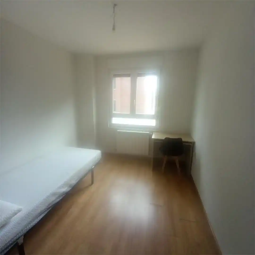 Piso de 100 m² en Ávila