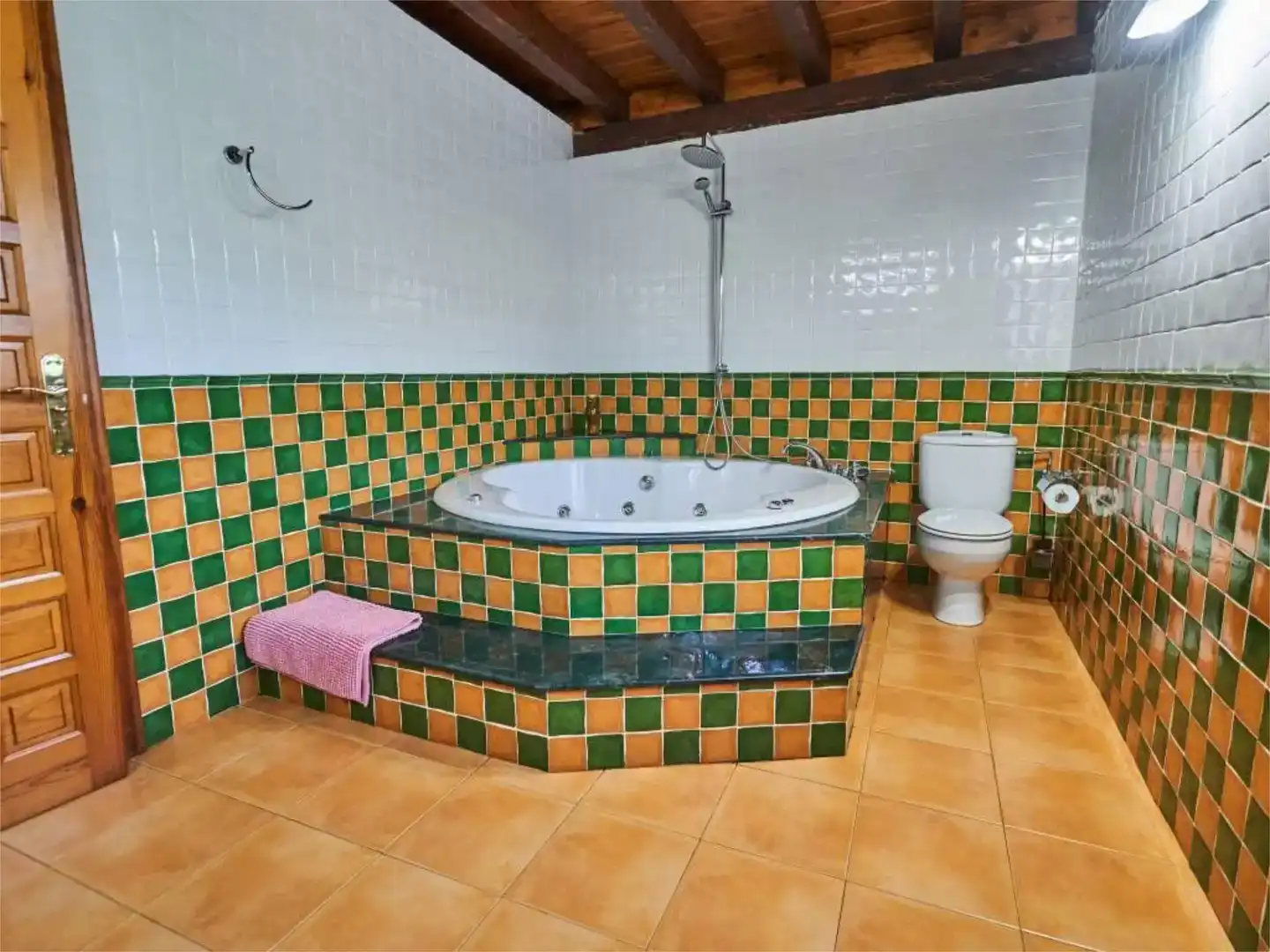 Casa de 225 m² en Arrancudiaga-Zollo