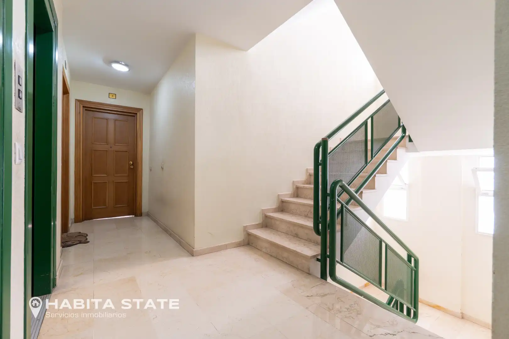 Piso de 130 m² en Almería
