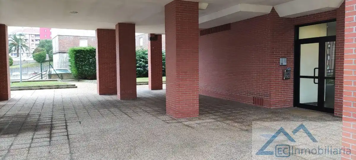 Piso de 55 m² en Santander