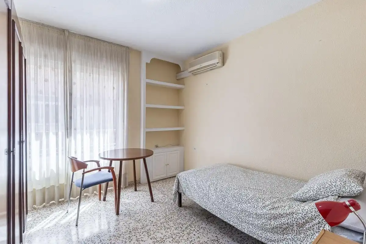 Piso de 89 m² en Granada