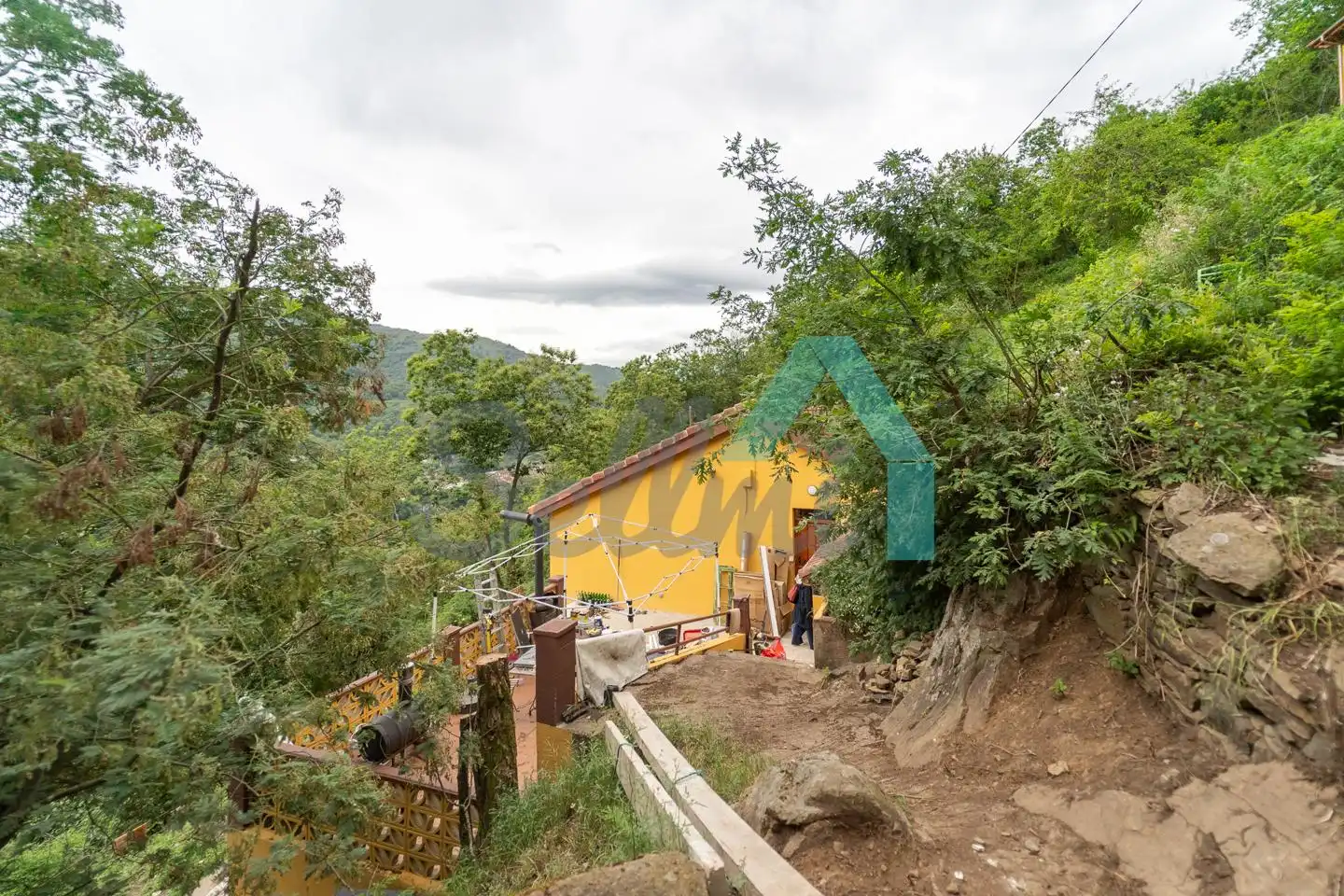 Piso de 100 m² en Mieres