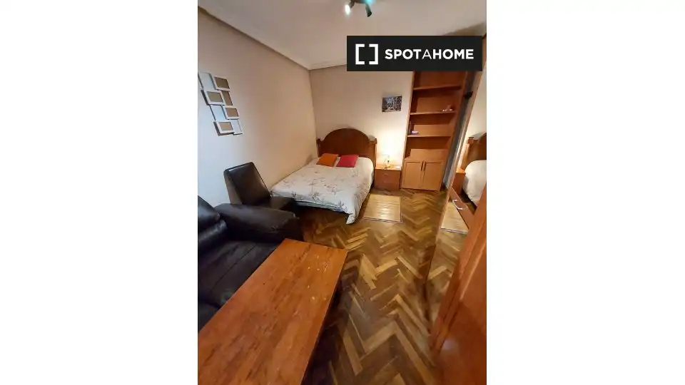 Habitación 129 m², Salamanca