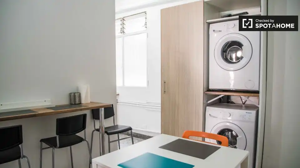 Habitación 300 m², Valencia